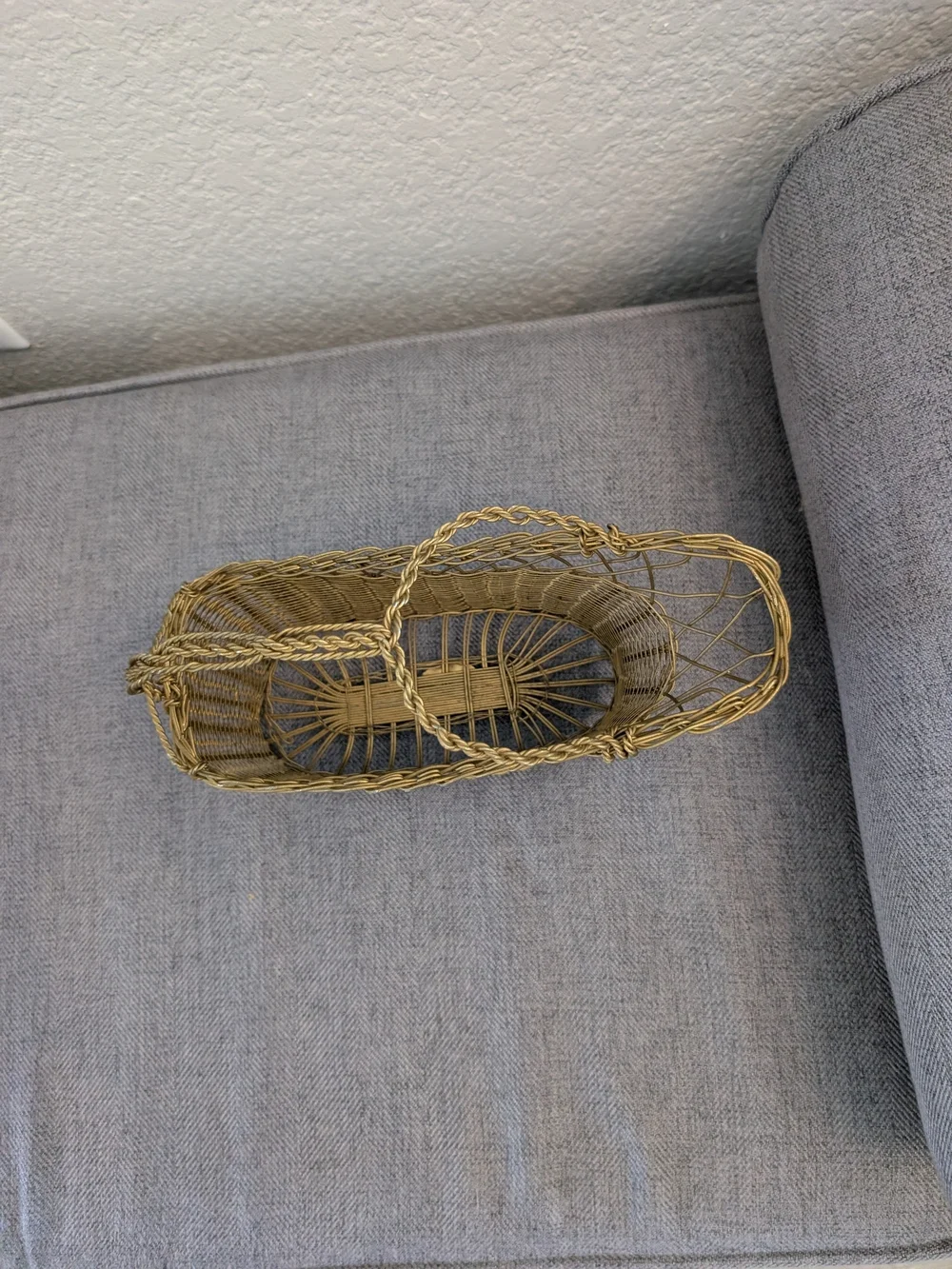 Vintage French Wine Basket Metal Bottle Holder, Single Bottle Stand, Woven